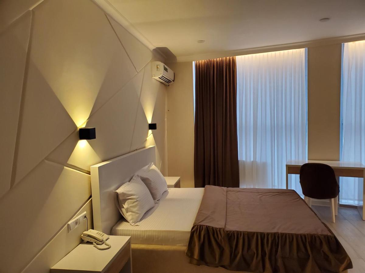 Tantana Hotel Ferghana Extérieur photo