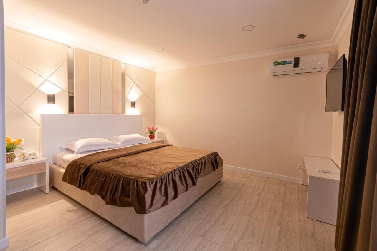 Tantana Hotel Ferghana Extérieur photo