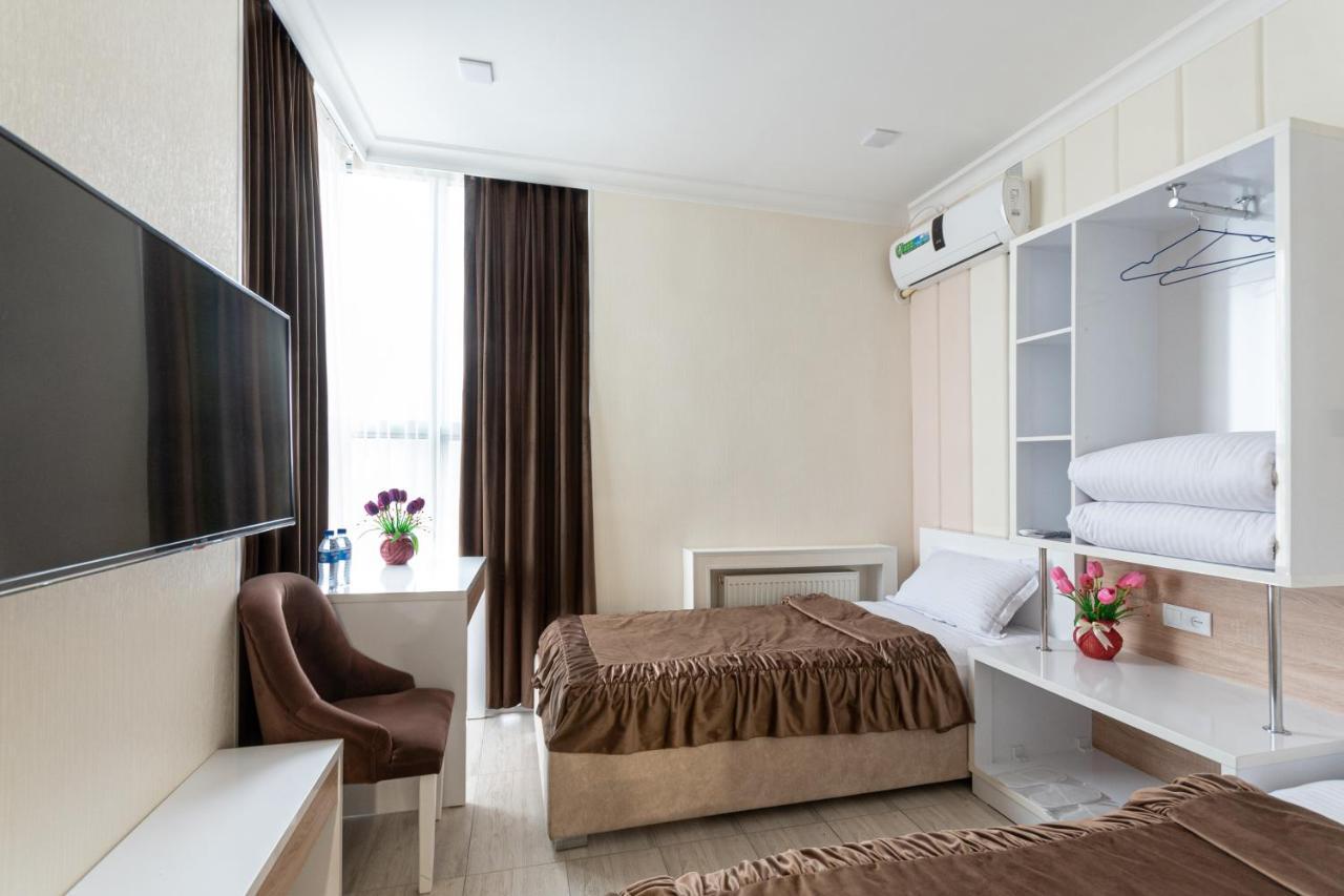 Tantana Hotel Ferghana Extérieur photo